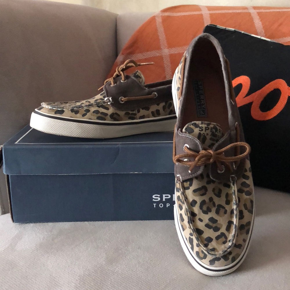 Women’s Sperry Shoes